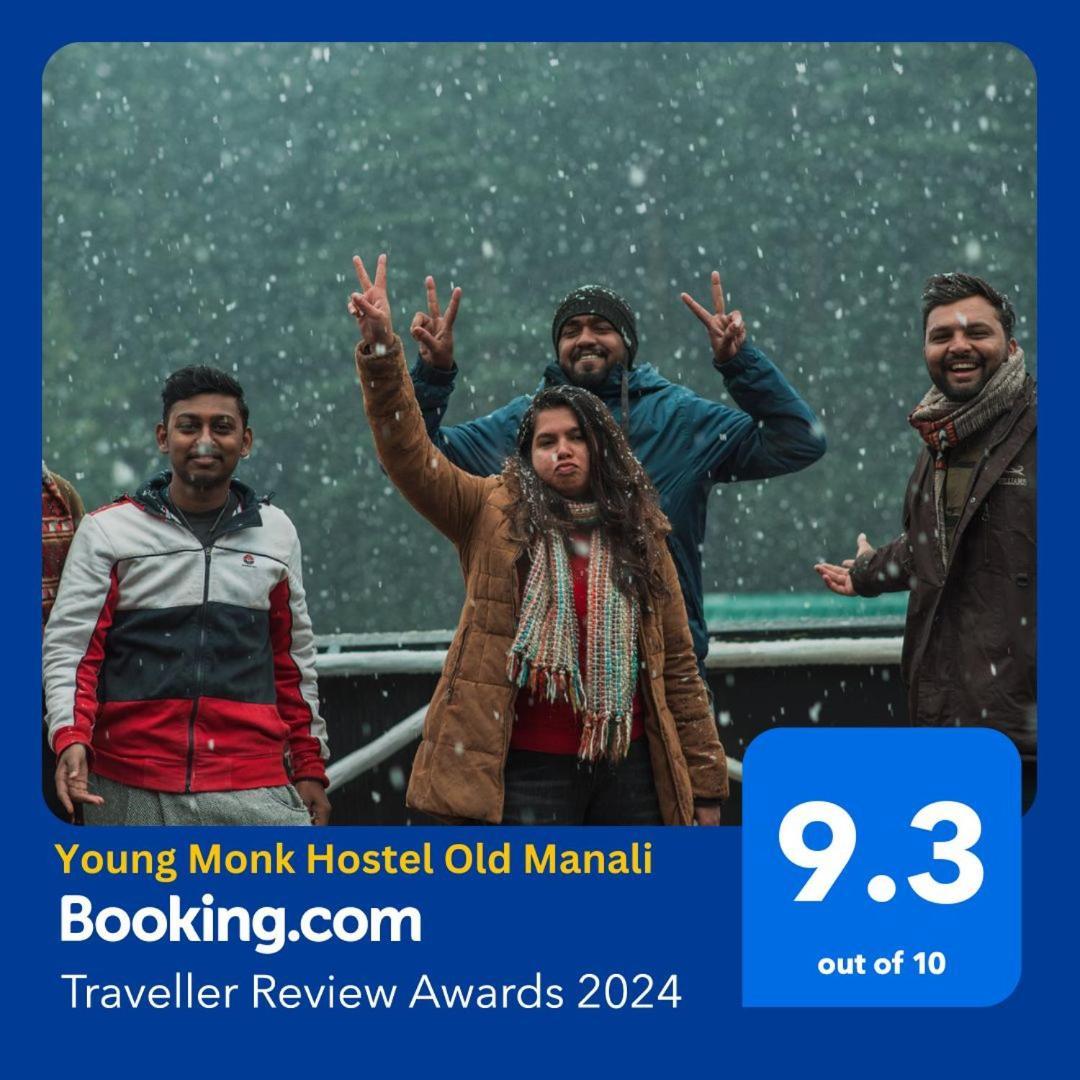 Young Monk Hostel & Cafe Old Manali Exterior photo